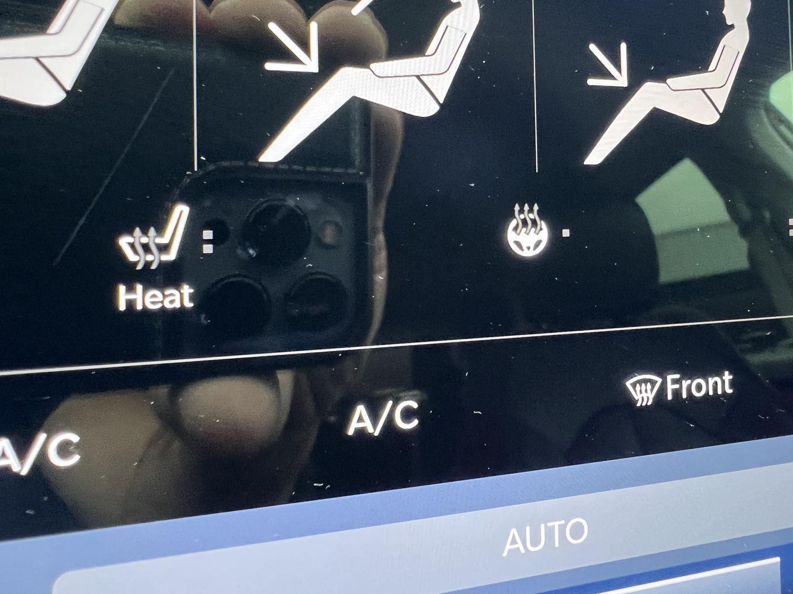 2024 Chrysler Pacifica Touring L - Photo 21