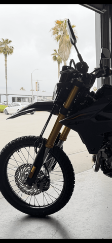 New 2025 Suzuki DR-Z4S Image 11