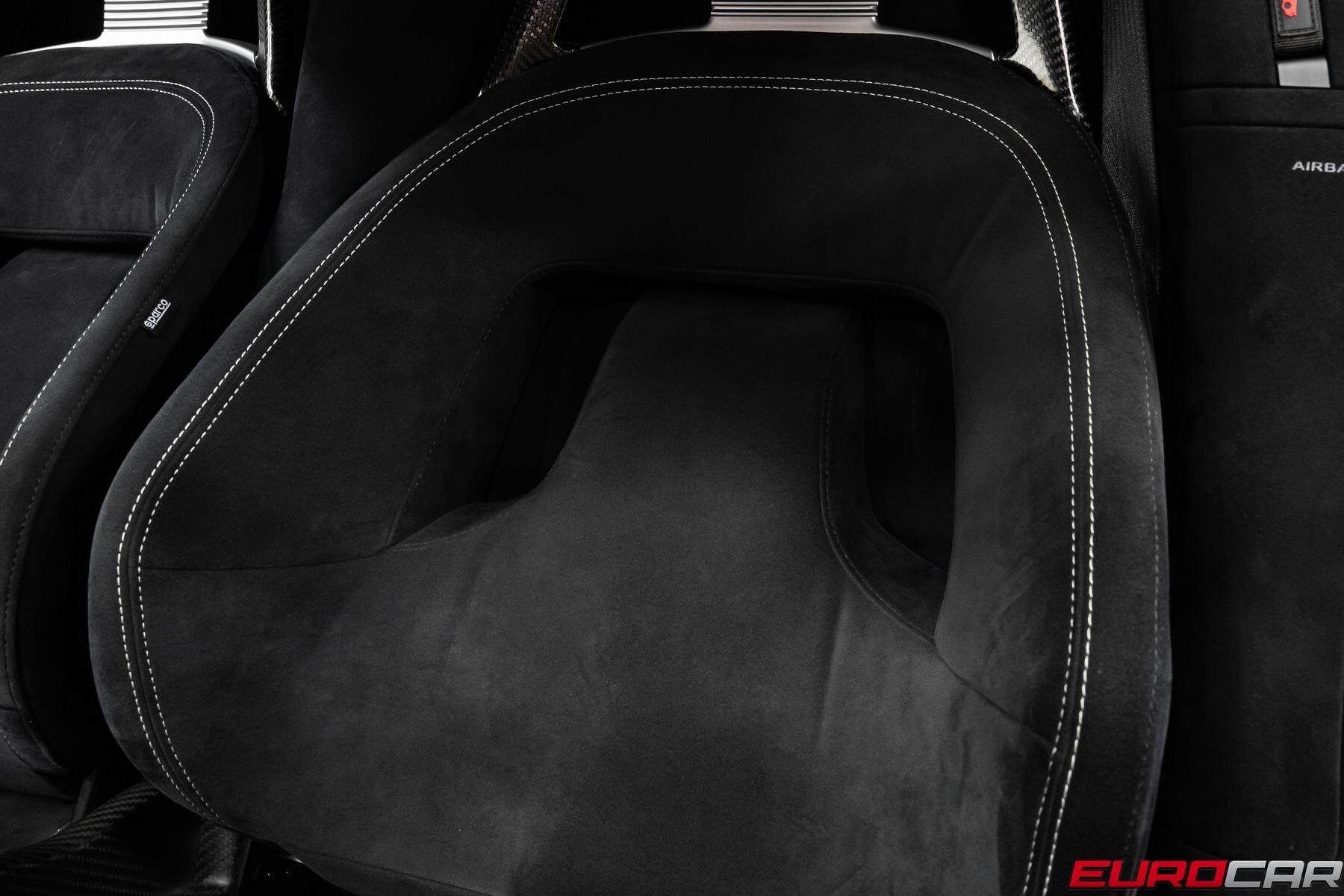 2020 Ford GT *ONLY 213 MILES * CARBON EXTERIOR PACK*Image 57