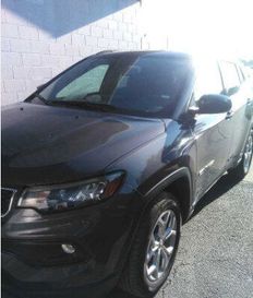 Used 2024 Jeep Compass Latitude
