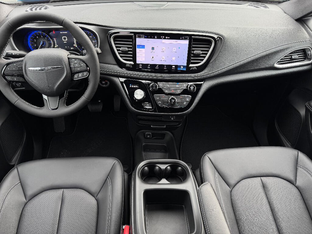 2026 Chrysler Pacifica Select - Photo 9