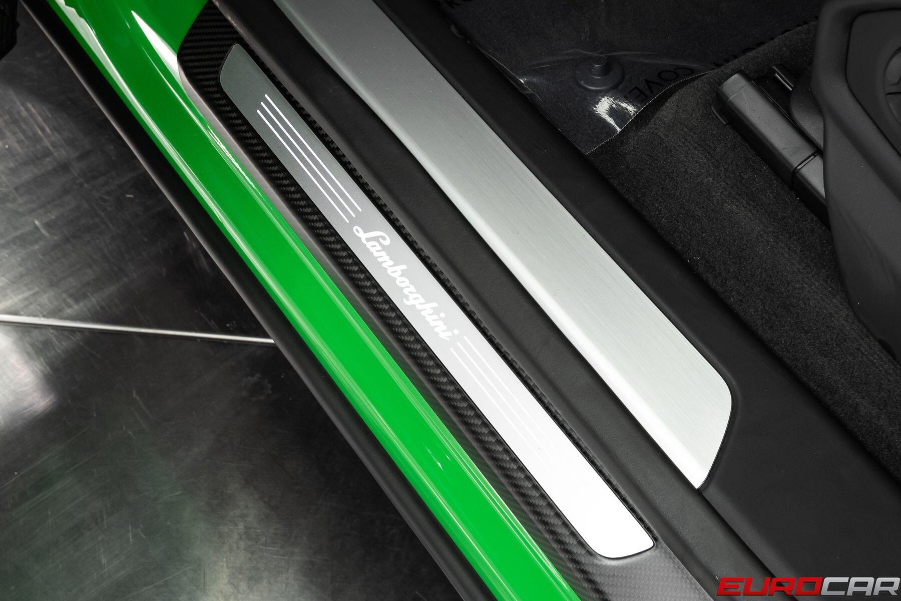 2024 Lamborghini Urus Performante *HUGE CARBON OPTIONS * PANORAMIC ROOF*Image 55