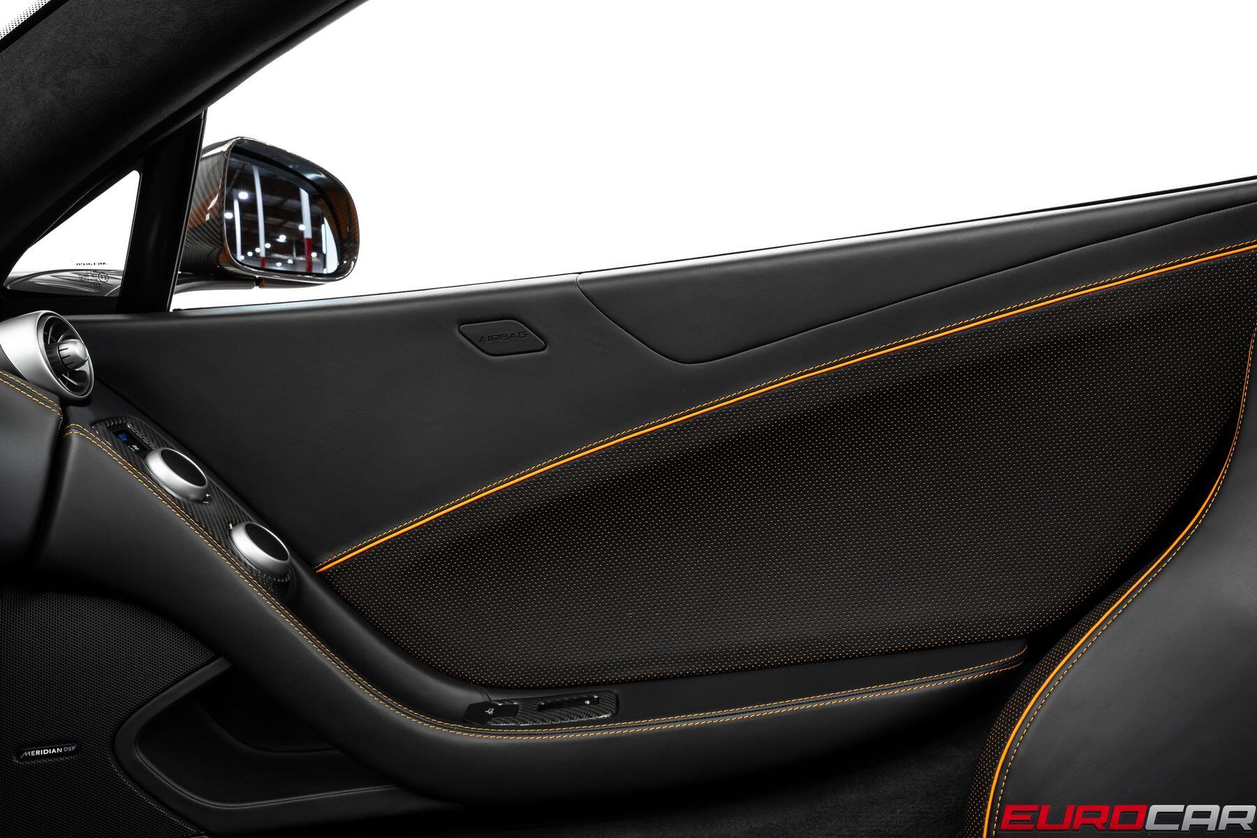 2013 McLaren MP4-12C Spider *ONLY 901 MILES * CARBON STEERING WHEEL*Image 30
