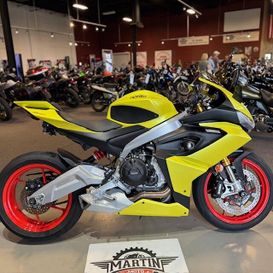 2021 Aprilia RS 660