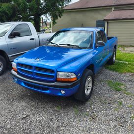 Used 2000 Dodge Dakota Sport