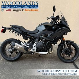2025 BMW F 900 XR 