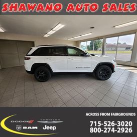 New 2025 Jeep Grand Cherokee Altitude 4x4