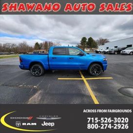 New 2025 RAM 1500 Big Horn Crew Cab 4x4 5'7' Box