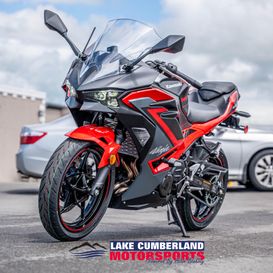 2025 Kawasaki Ninja�� 500 KRT Edition SE ABS 