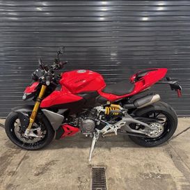 New 2026 Ducati STREETFIGHTER V2S 