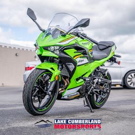 2025 Kawasaki Ninja 500 KRT Edition SE ABS 