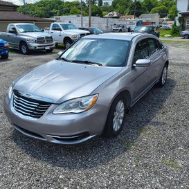 Used 2013 Chrysler 200 