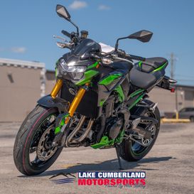 2024 Kawasaki Z900 SE 