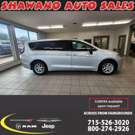 Used 2024 Chrysler Pacifica TOURING L