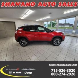New 2025 Jeep Compass Trailhawk 4x4