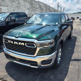 New 2026 RAM 1500 Big Horn Crew Cab 4x4 5'7' Box