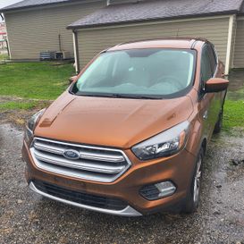 Used 2017 Ford Escape SE