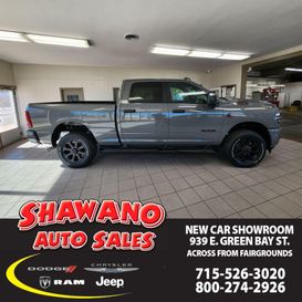 New 2027 RAM 2500 Big Horn Crew Cab 4x4 6'4' Box