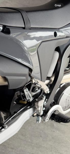 New 2025 Suzuki DR-Z4S Image 8