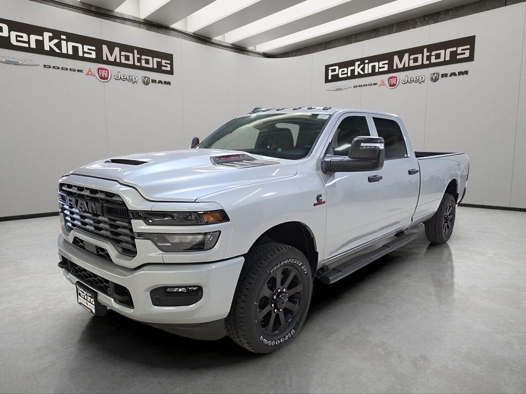 2026 RAM 2500 2500 Black Express Crew Cab 4x4 8' Box