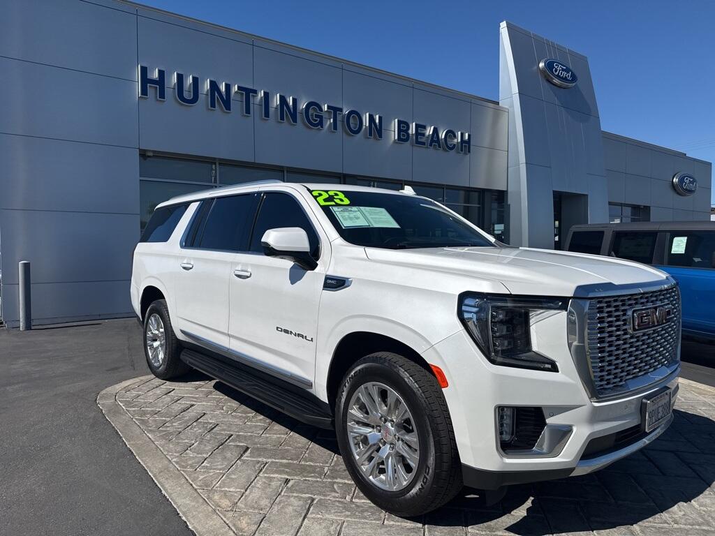 2023 GMC Yukon XL Denali's photo
