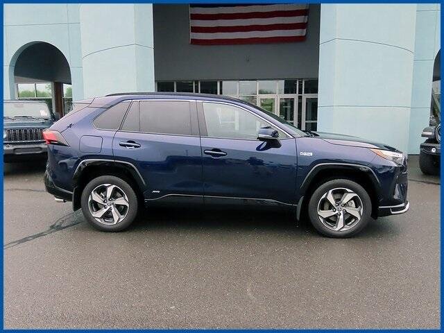 Used 2024 Toyota RAV4 SE with VIN JTMAB3FV9RD200996 for sale in New Britain, CT