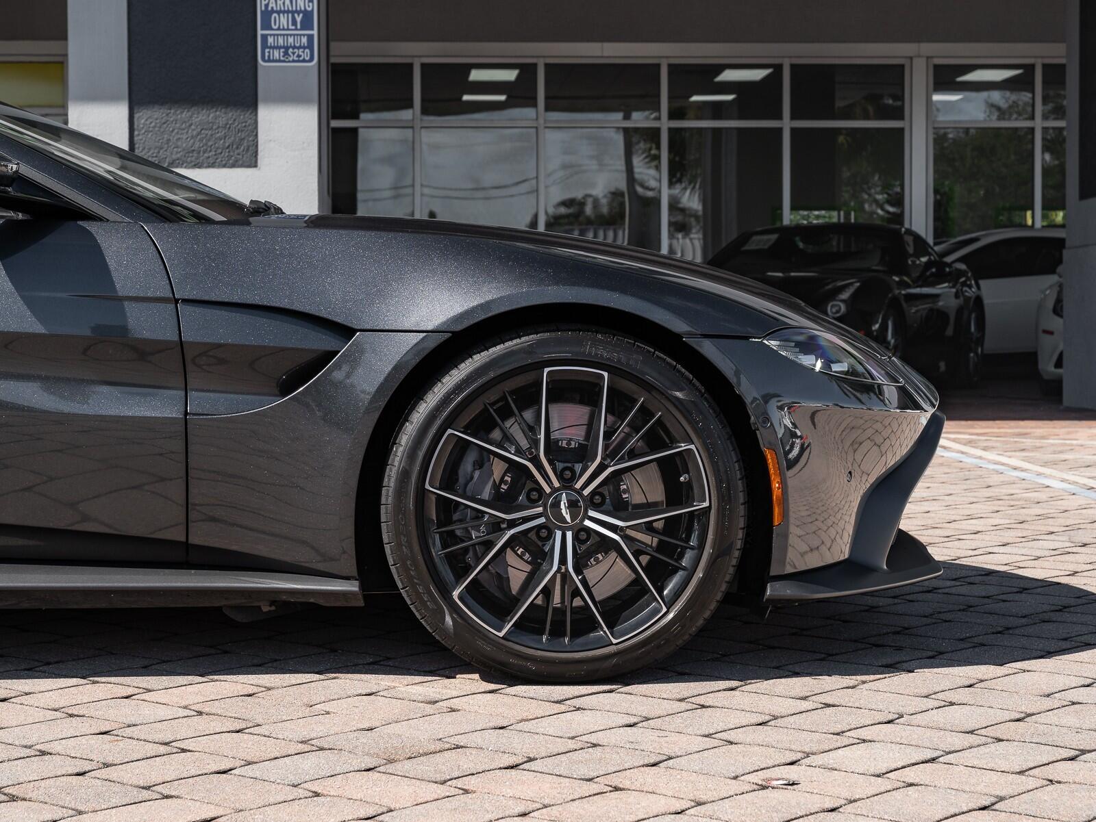 Used 2021 Aston Martin Vantage 