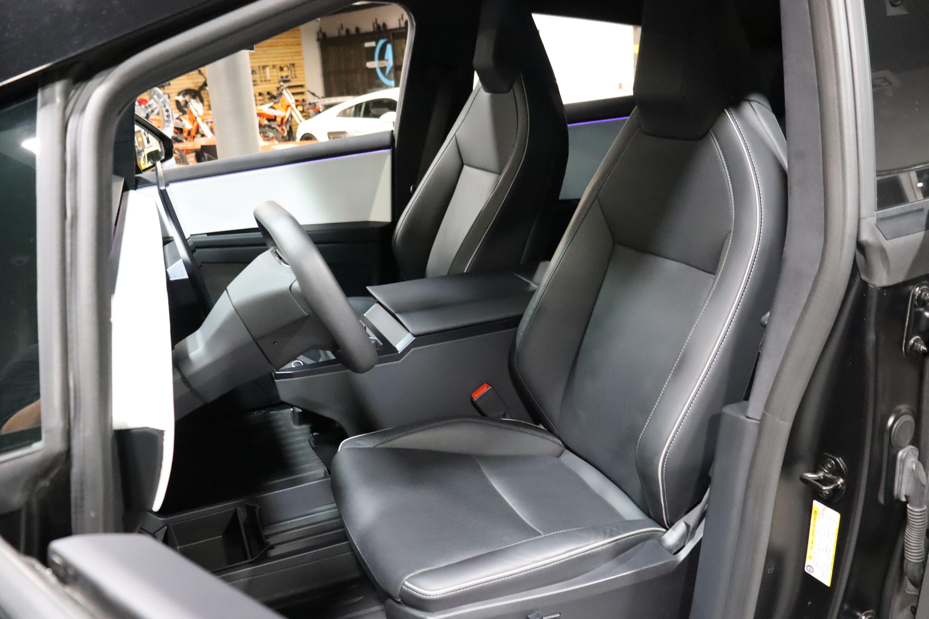 Used 2024 Tesla Cybertruck Base with VIN 7G2CEHED9RA002086 for sale in Anaheim, CA