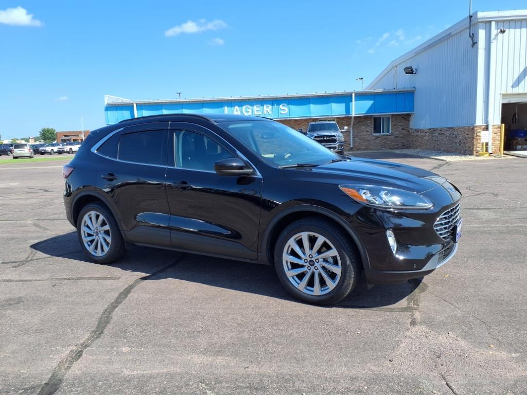 Used 2022 Ford Escape Titanium with VIN 1FMCU9J93NUA38028 for sale in Mankato, Minnesota