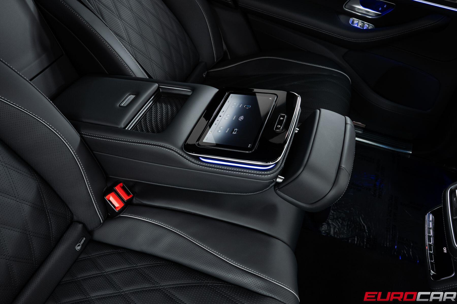 2026 Mercedes-Benz GLS Maybach 600 *5-SEAT CONFIGURATION*Image 41