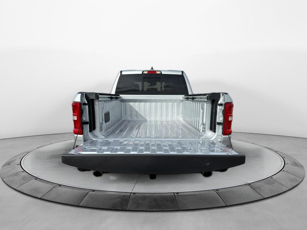 2026 RAM 1500 Laramie - Photo 30