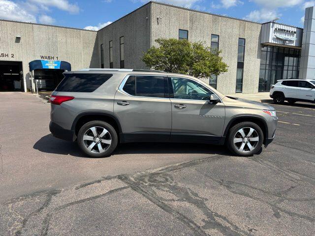 Used 2018 Chevrolet Traverse 3LT with VIN 1GNEVHKW5JJ174544 for sale in Luverne, MN