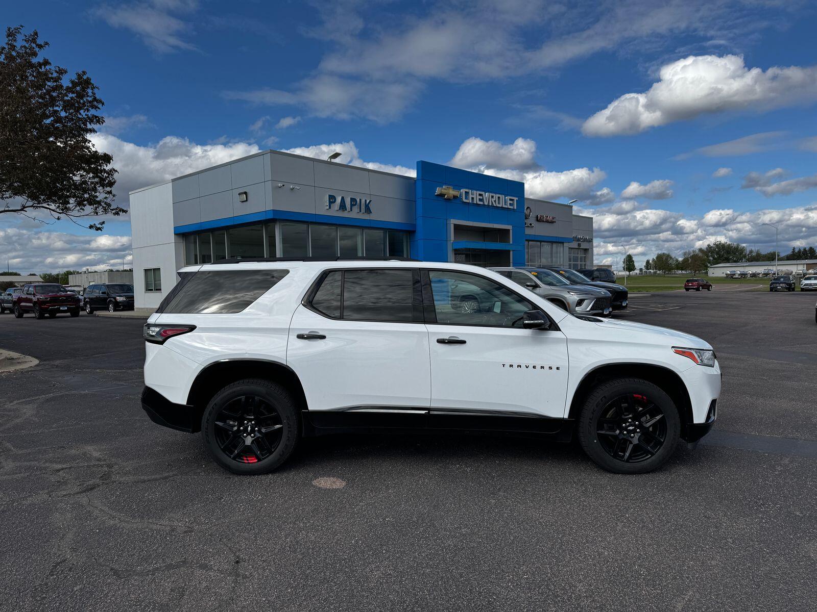 2020 Chevrolet Traverse AWD Premier's photo