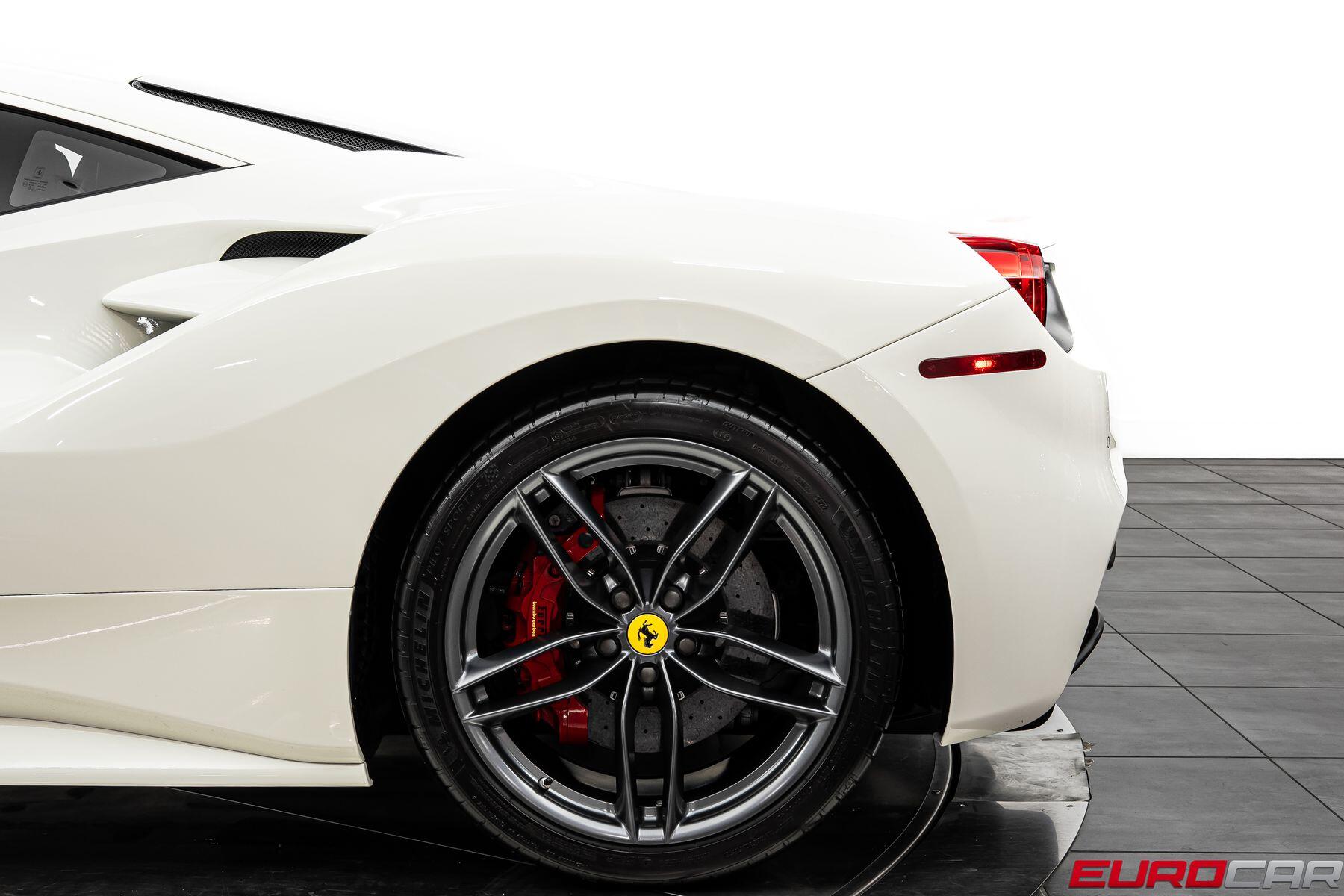 2018 Ferrari 488 GTB *FULL ELECTRIC SEATS * CARBON STEERING WHEEL*Image 17