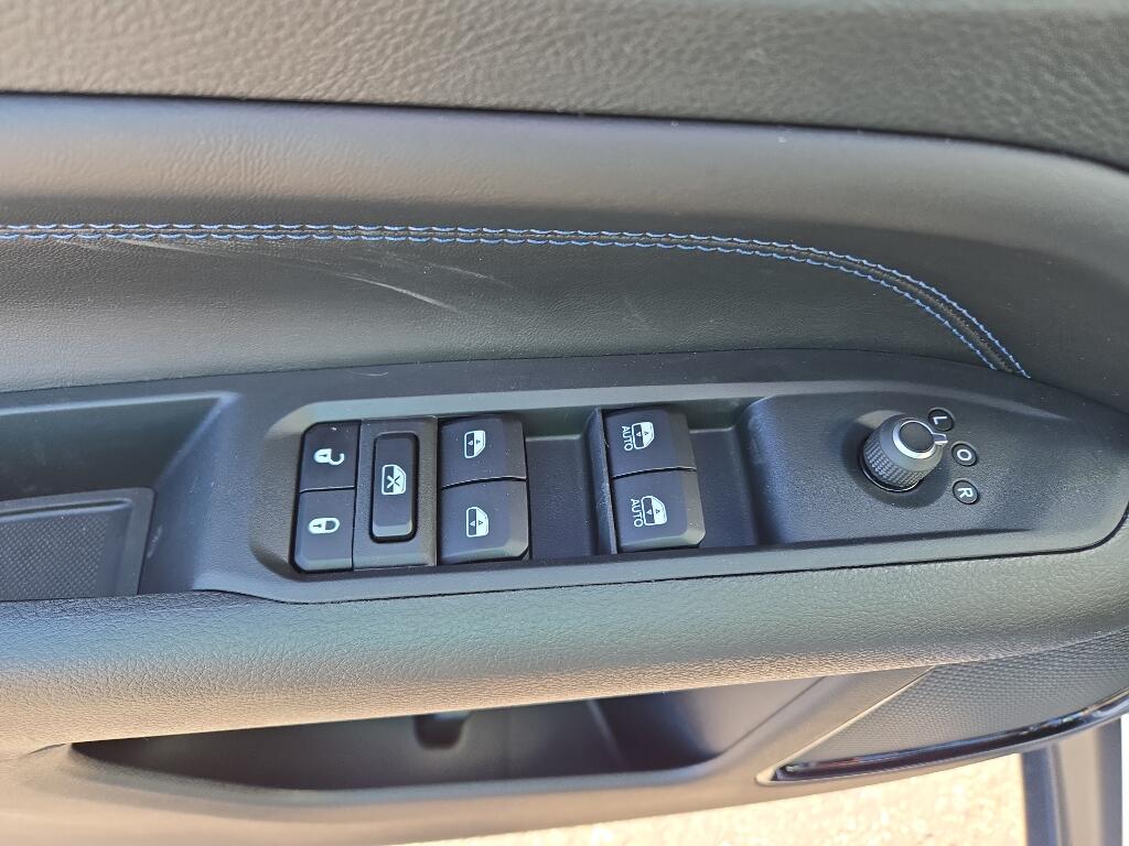 2026 Jeep Compass Latitude Altitude - Photo 11