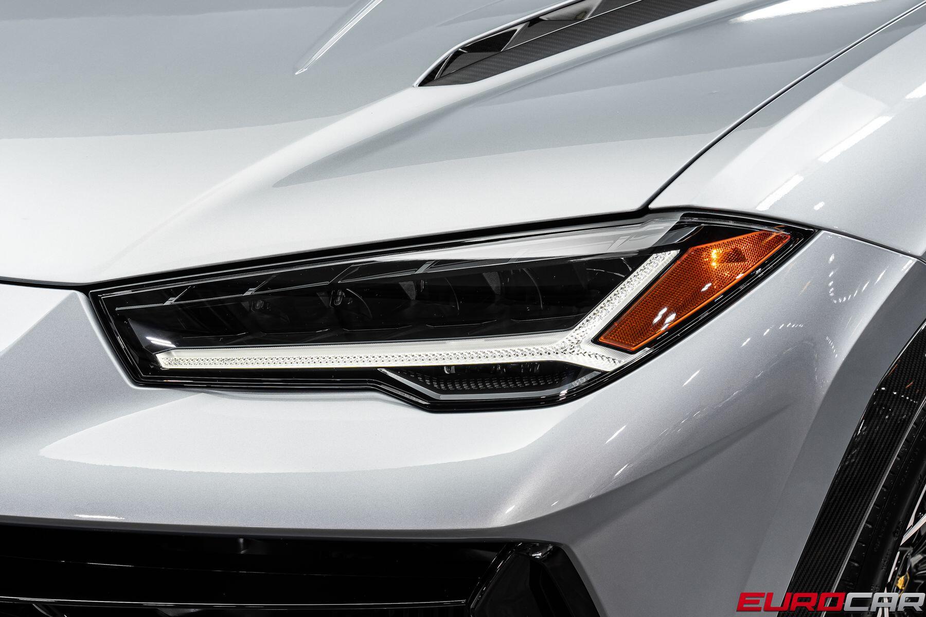 2024 Lamborghini Urus Performante *HUGE CARBON OPTIONS * SUNROOF*Image 13