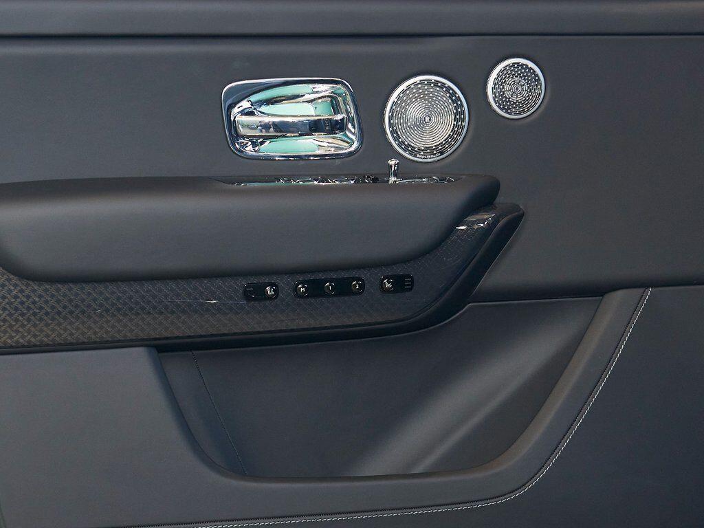 2026 Rolls-Royce Cullinan Black Badge - Photo 14