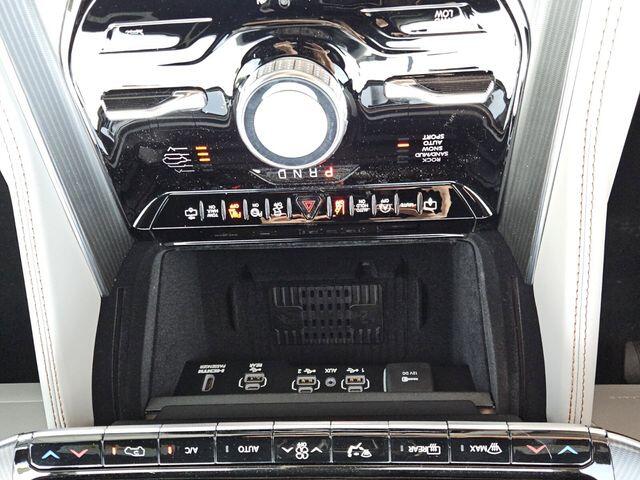2026 Jeep Grand Wagoneer Summit Obsidian - Photo 12