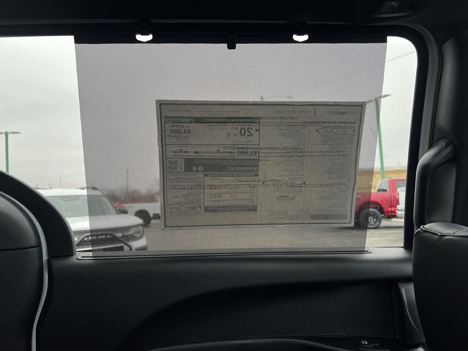 2026 Chrysler Pacifica Select - Photo 47