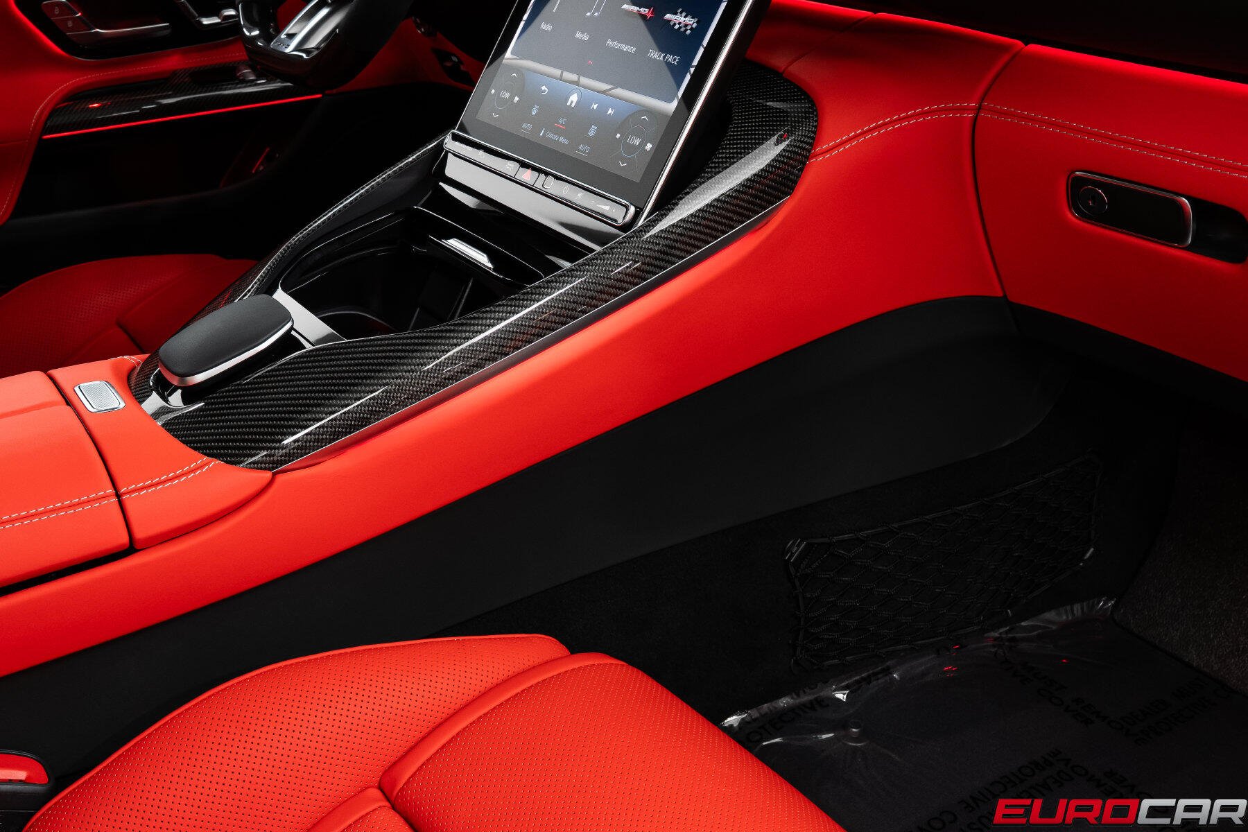2025 Mercedes-Benz AMG GT 63 *CARBON INTERIOR TRIM * FIXED PANORAMIC SUNROOF*Image 34