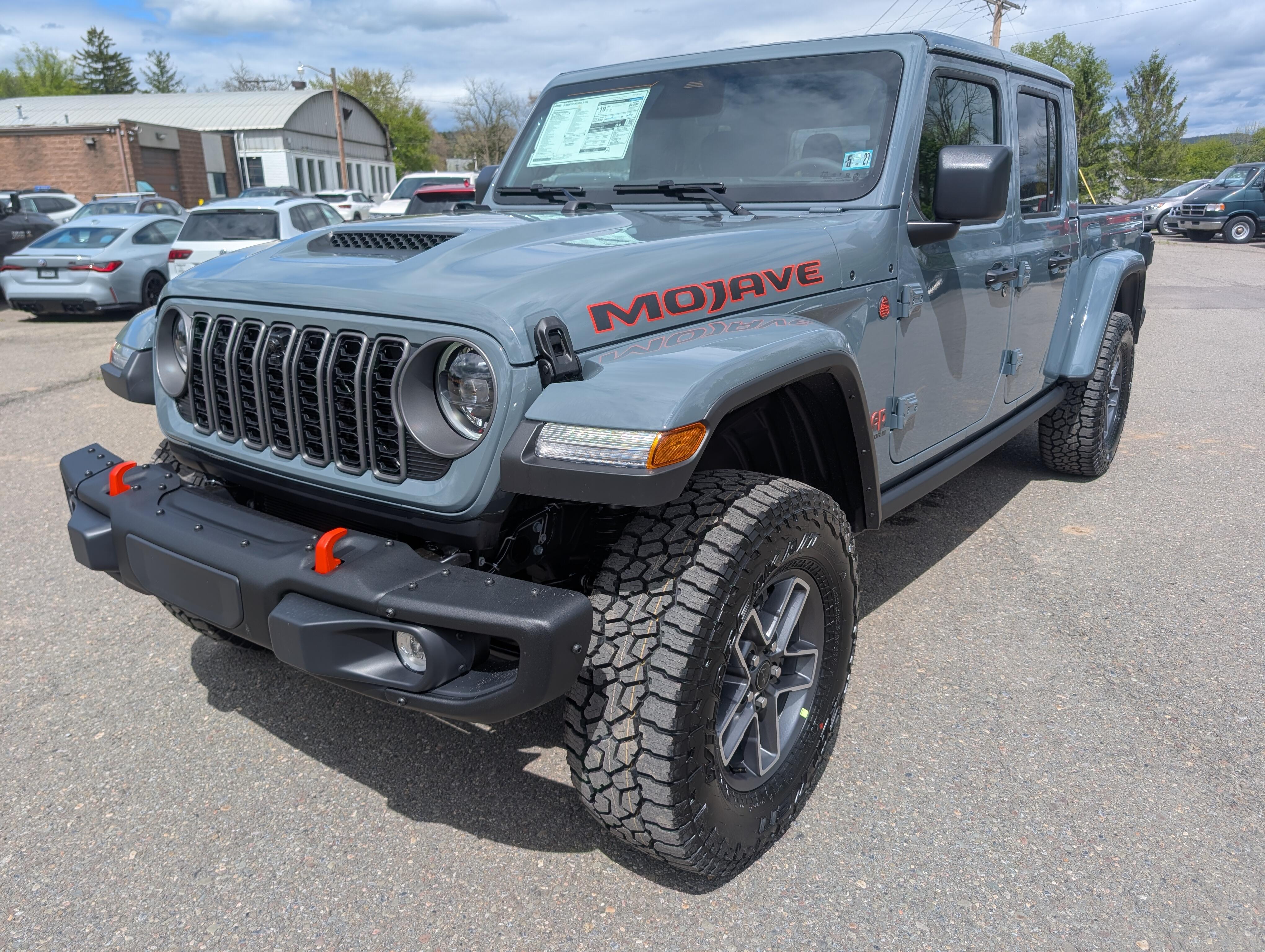 2026 Jeep Gladiator Mojave X Auto's photo