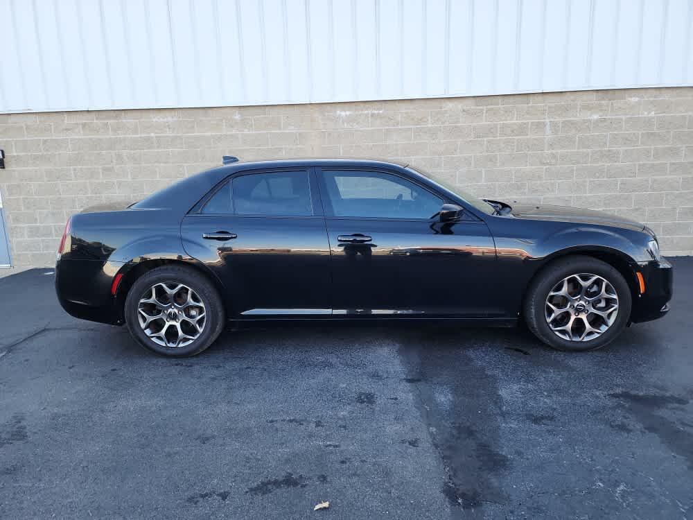 Used 2016 Chrysler 300 S with VIN 2C3CCAGG6GH191530 for sale in Wilmington, OH