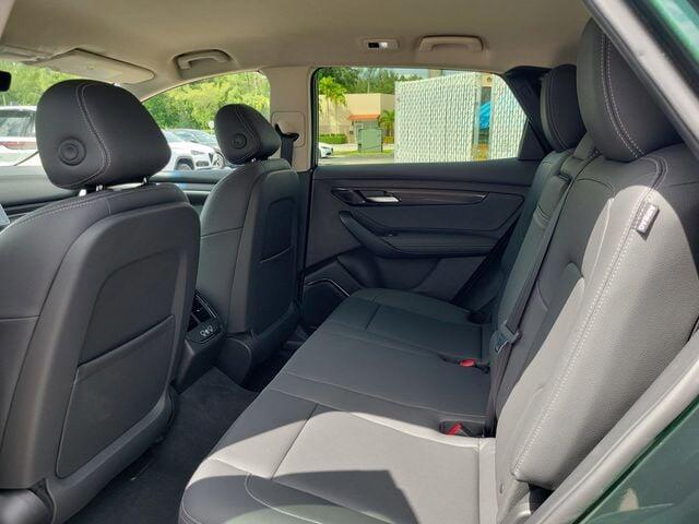 2023 VinFast VF 8 ECO - Photo 11