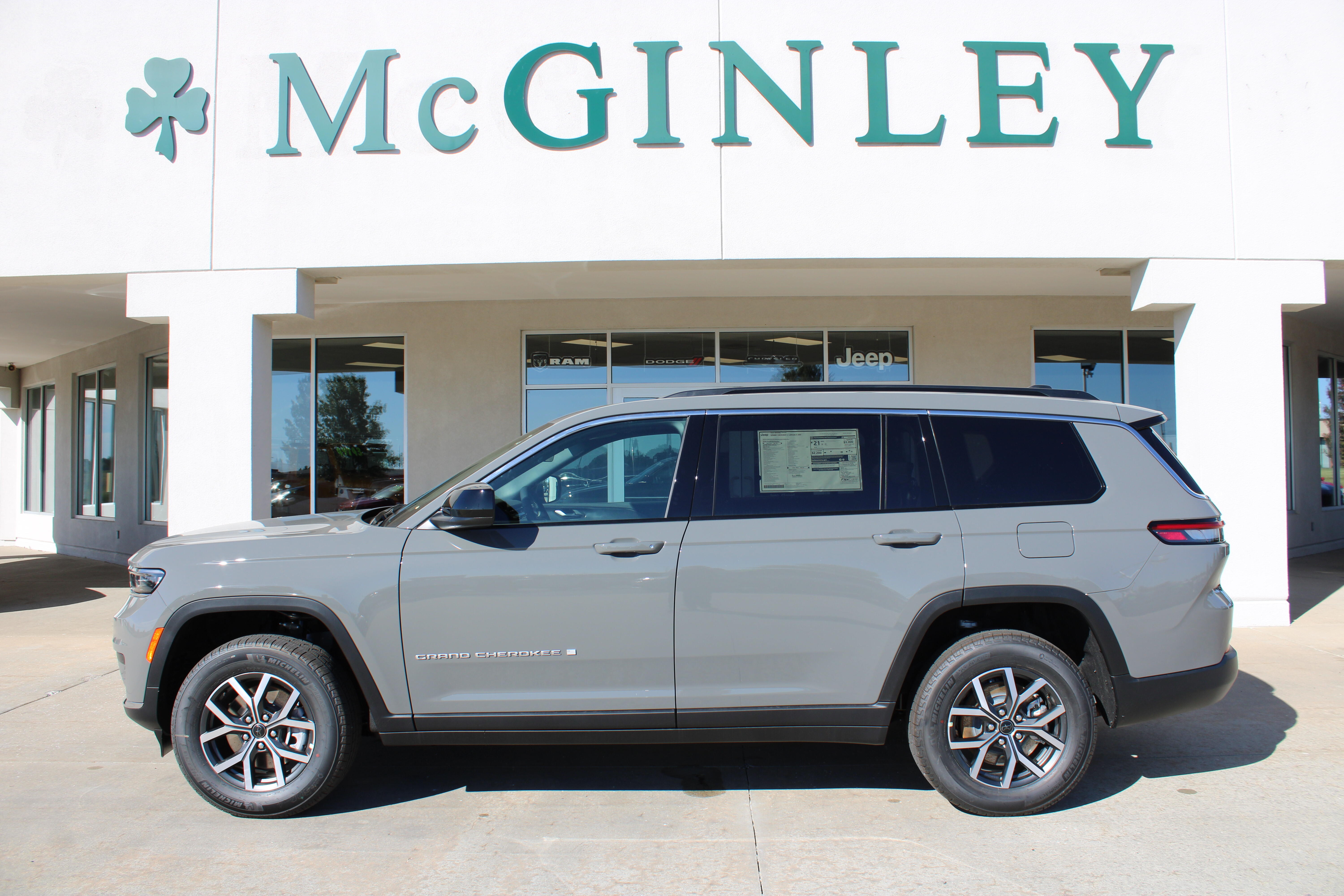 2027 Jeep Grand Cherokee L