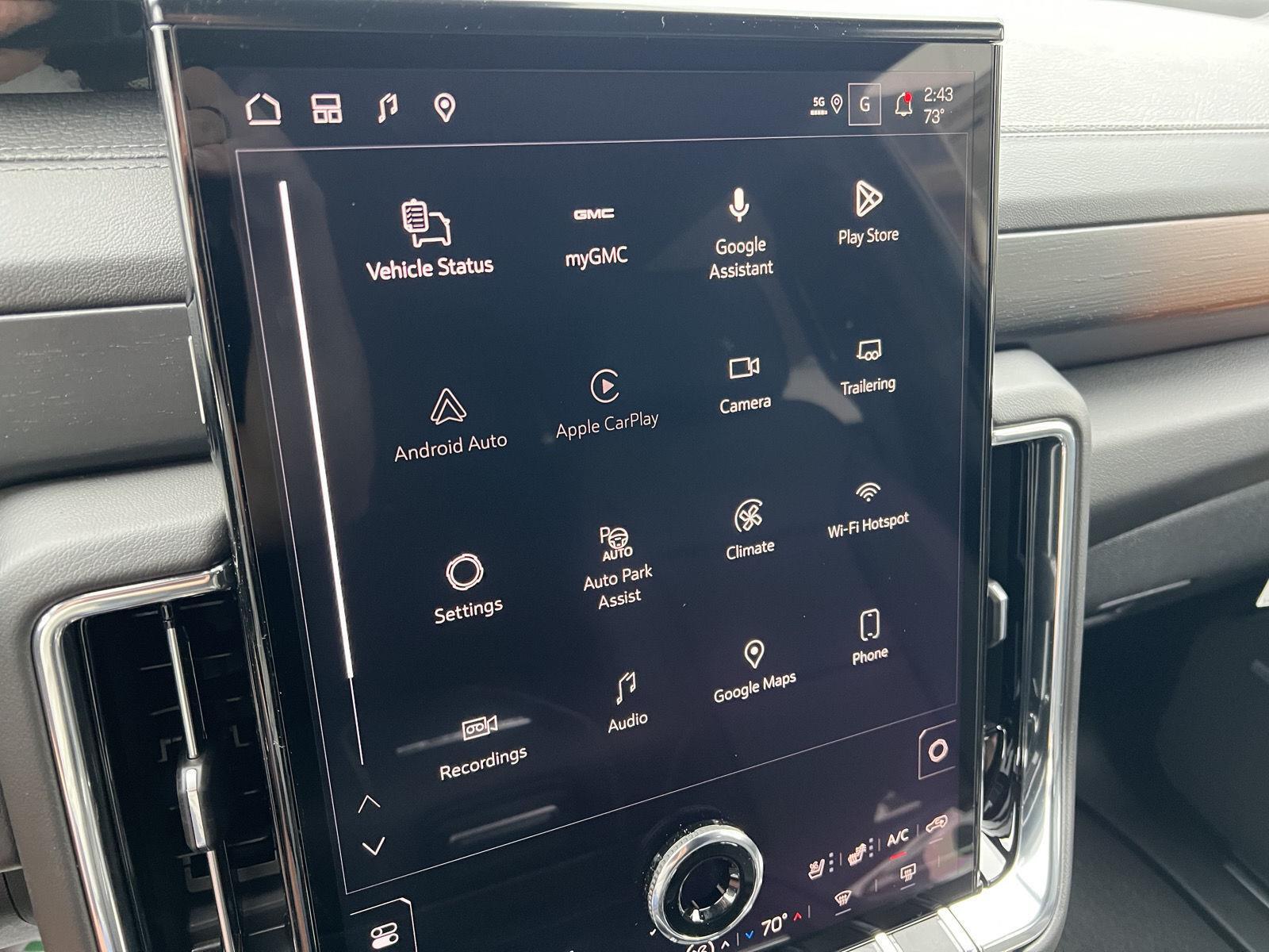 2026 GMC Yukon Denali - Photo 32