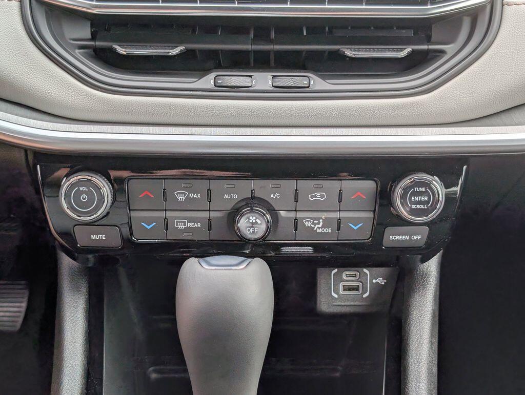 2026 Jeep Compass Limited - Photo 17