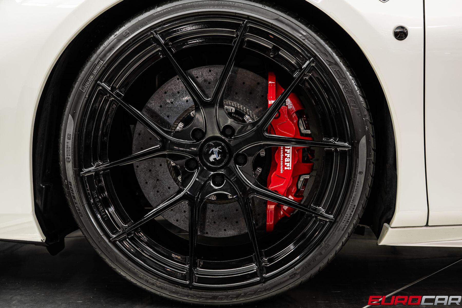 2017 Ferrari 488 GTB *CARBON STEERING WHEEL * IMMACULATE CONDITION*Image 26