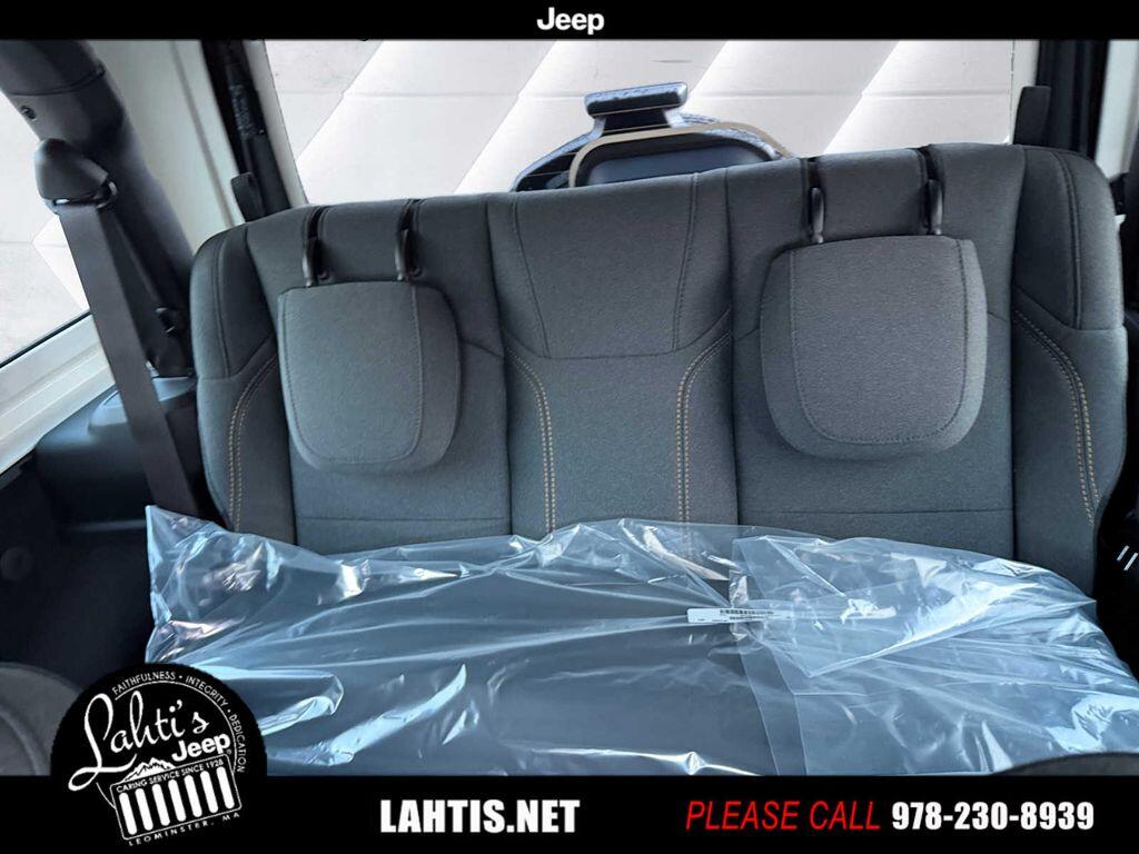 2026 Jeep Wrangler 2-Door Sport - Photo 11