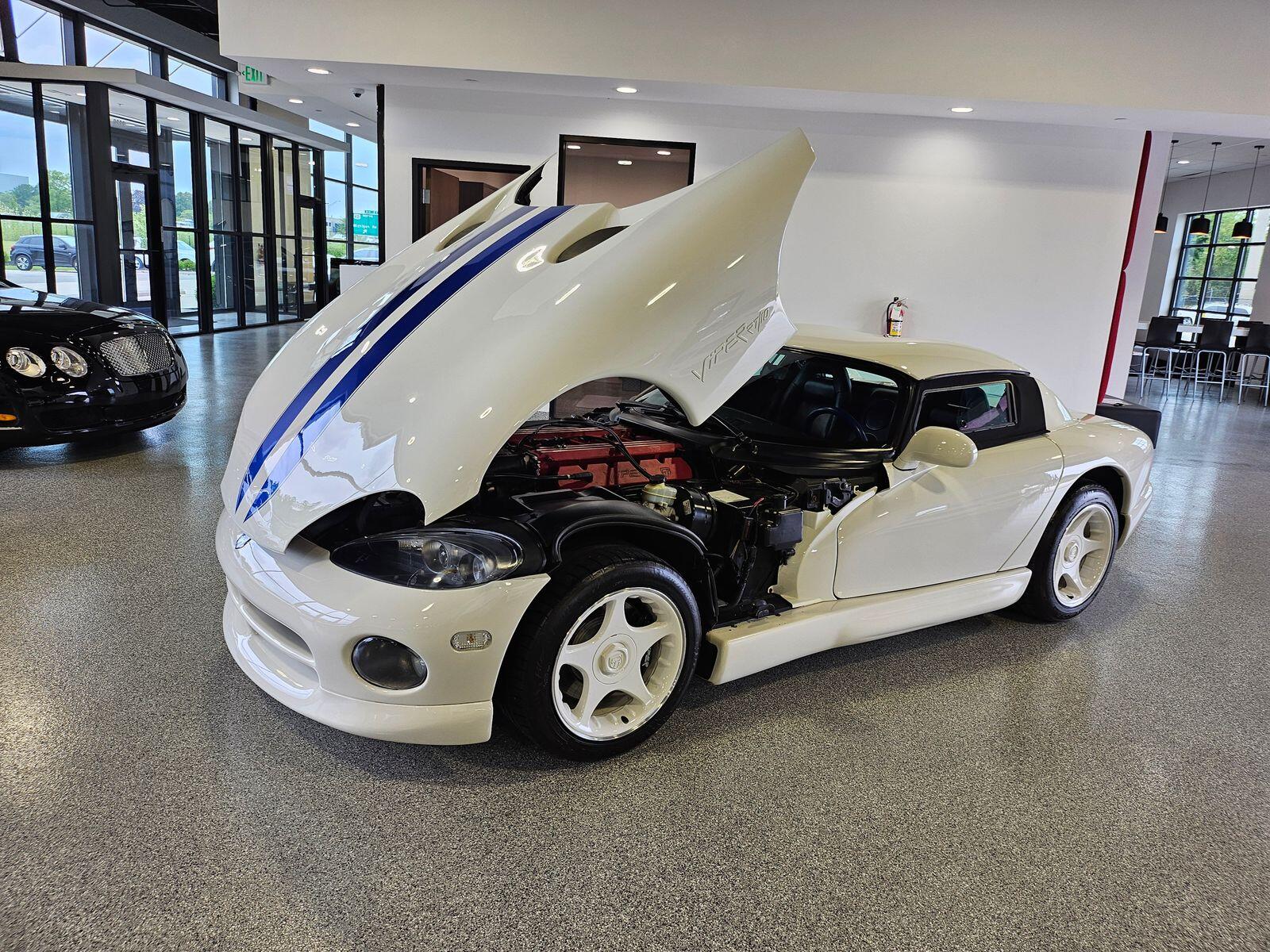 1996 Dodge Viper - Photo 9