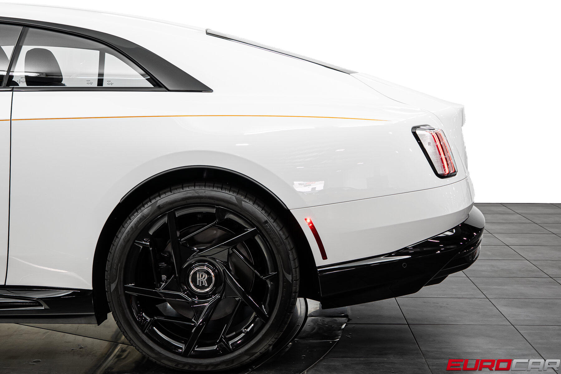 2025 Rolls-Royce Spectre Black Badge *TRI-COLOR INTERIOR * STARLIGHT DOORS*Image 16